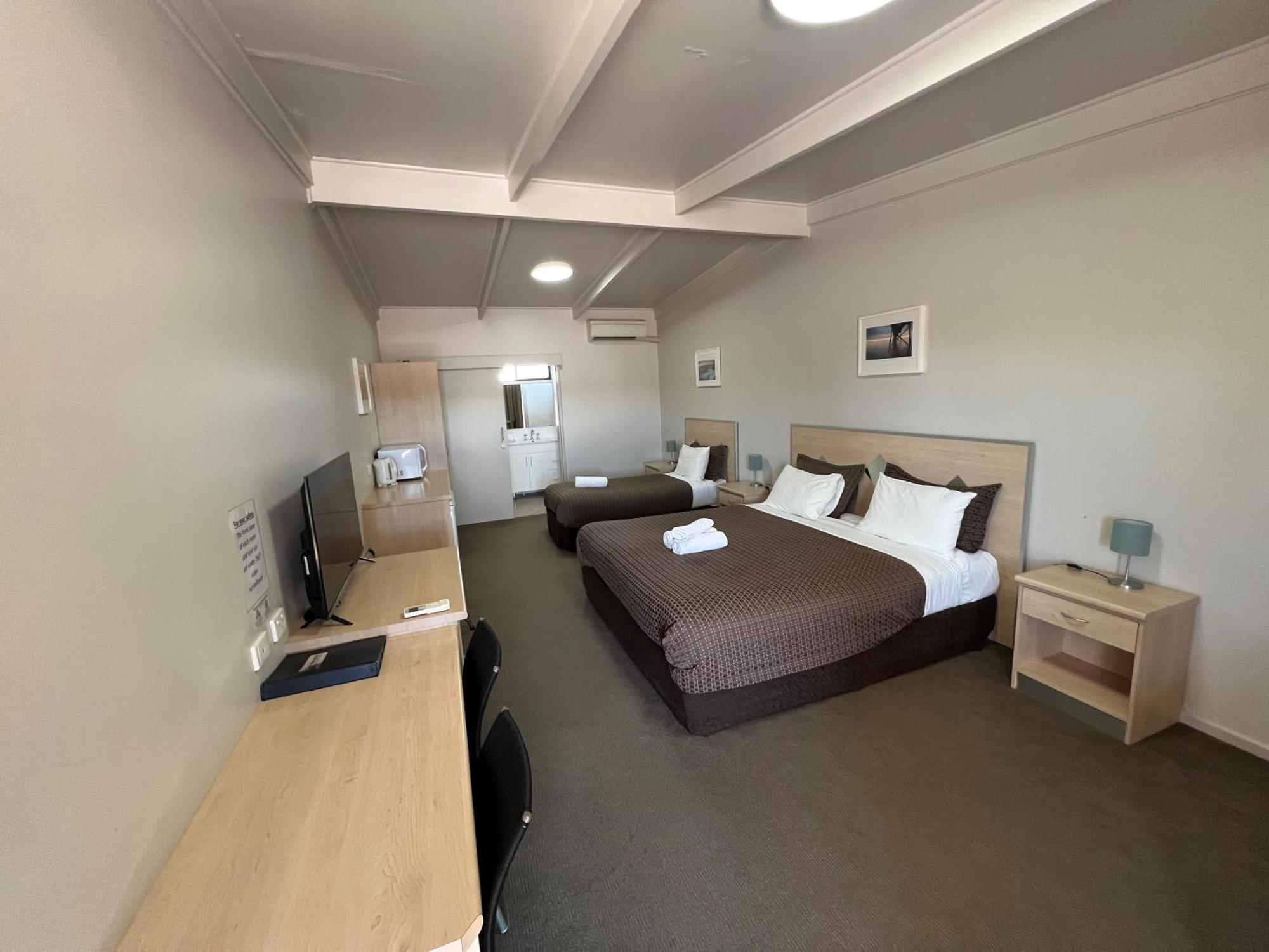 Highway One Motel Ceduna Extérieur photo